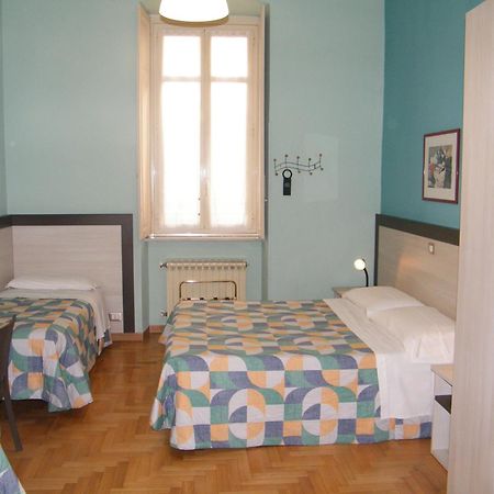 Torino Central-- Rooms And Apartments - Alba Exterior foto